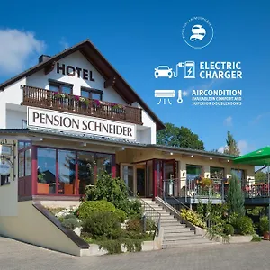 Schneider Отель
